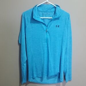 Under Armour Light Blue Performance Pullover Size Medium